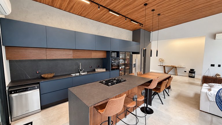 Riviera |  Belíssima casa com Enxoval Completo