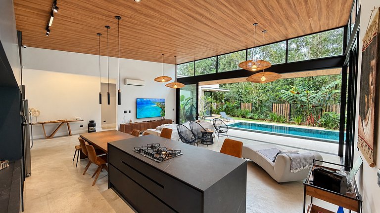 Riviera |  Belíssima casa com Enxoval Completo