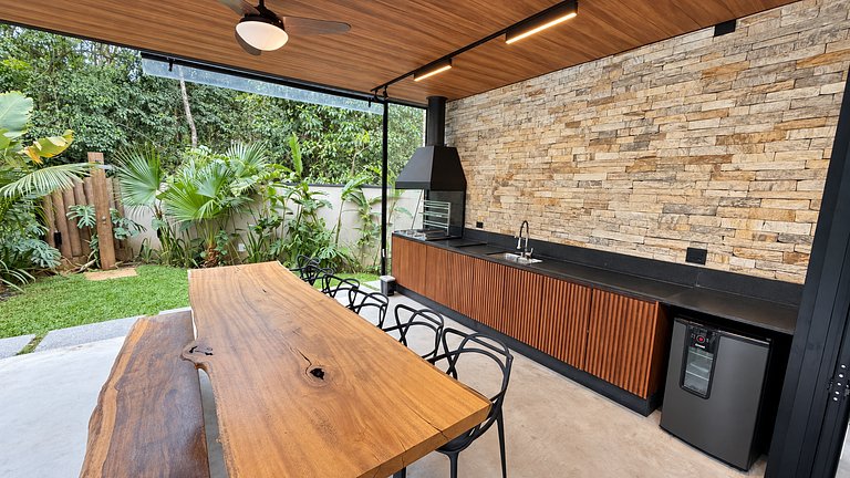 Riviera |  Belíssima casa com Enxoval Completo