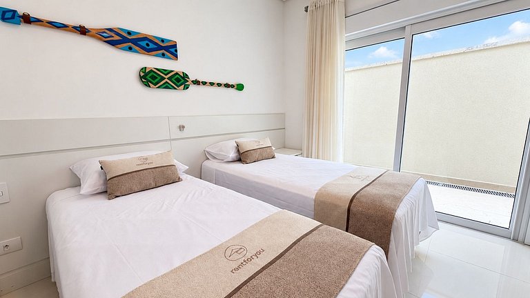 Riviera | 5 Suítes com Jacuzzi e Enxoval Completo