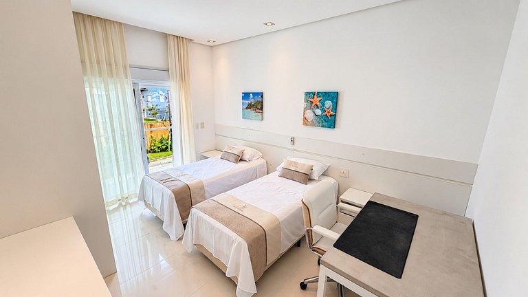 Riviera | 5 Suítes com Jacuzzi e Enxoval Completo