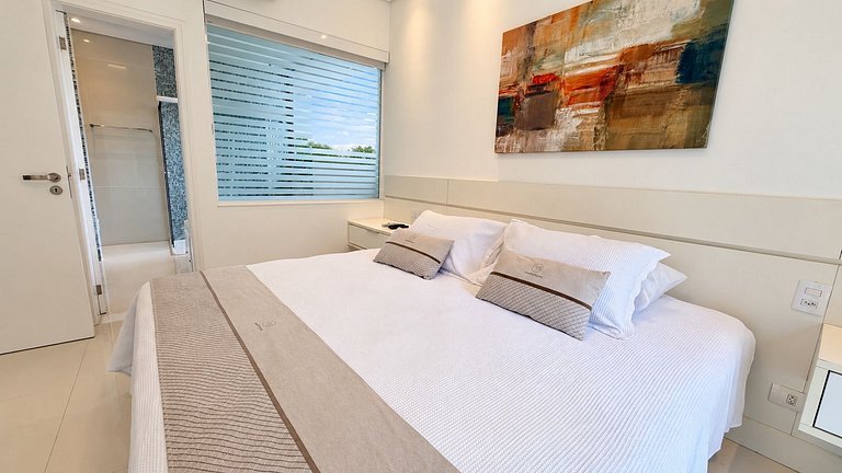 Riviera | 5 Suítes com Jacuzzi e Enxoval Completo