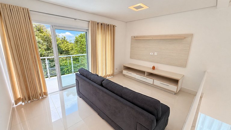 Riviera | 5 Suítes com Jacuzzi e Enxoval Completo